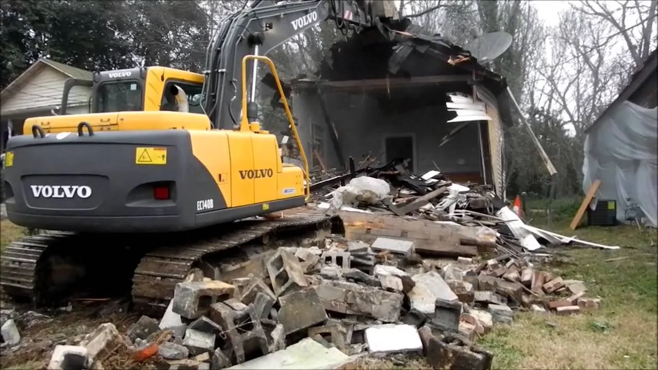 Garage, Shed and Barn Demolition in Burleson, TX