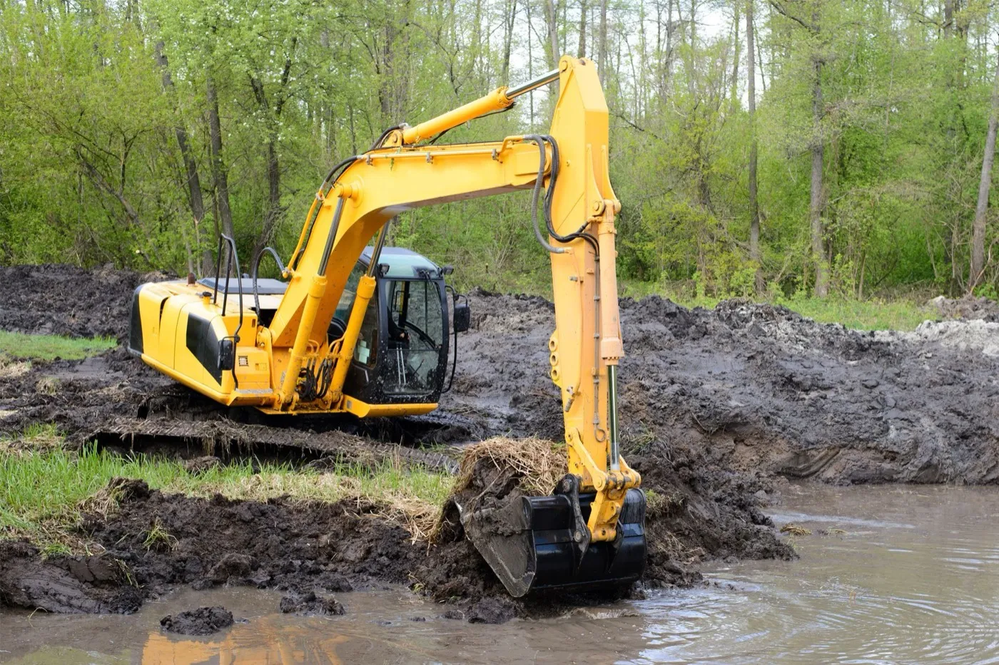 Pond Construction in Burleson, TX